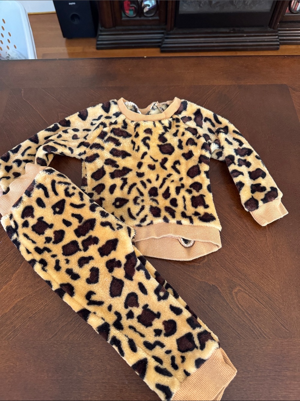 Source Unknown Leopard Print Plush Pajama Set - Tan/Brown